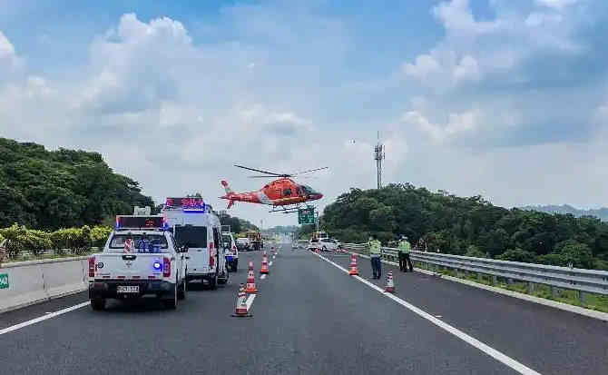资阳区高速公路汽车救援案例